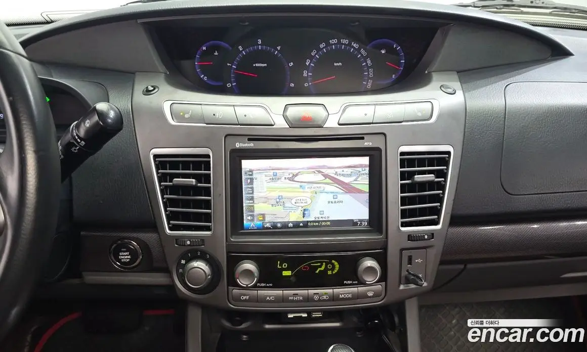 SsangYong Korando 2015 2.0 автомат (гидро), фото 20