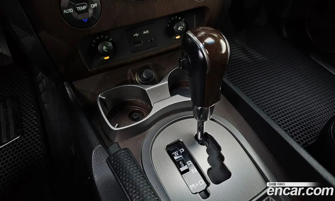 SsangYong Rexton 2014 2.0 автомат (гидро), фото 9