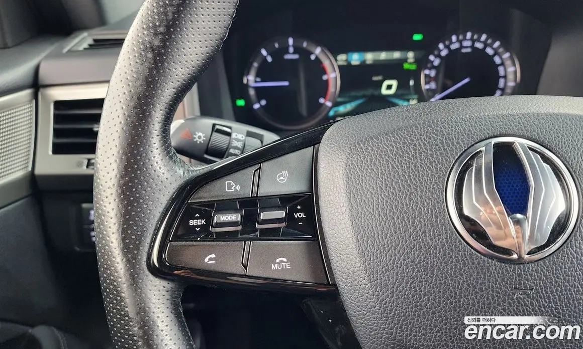 SsangYong Rexton 2018 2.2 автомат (гидро), фото 16