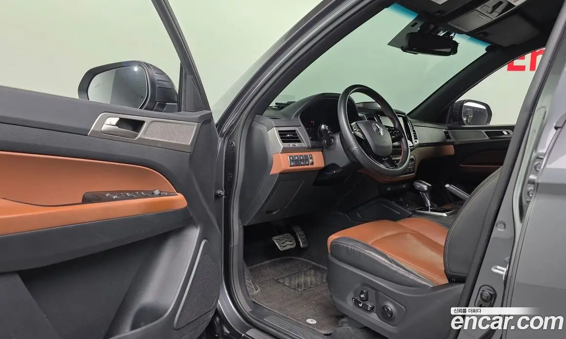 SsangYong Rexton 2019 2.2 автомат (гидро), фото 16