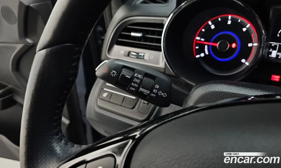 SsangYong TIBOLI 2016 1.6 автомат (гидро), фото 23
