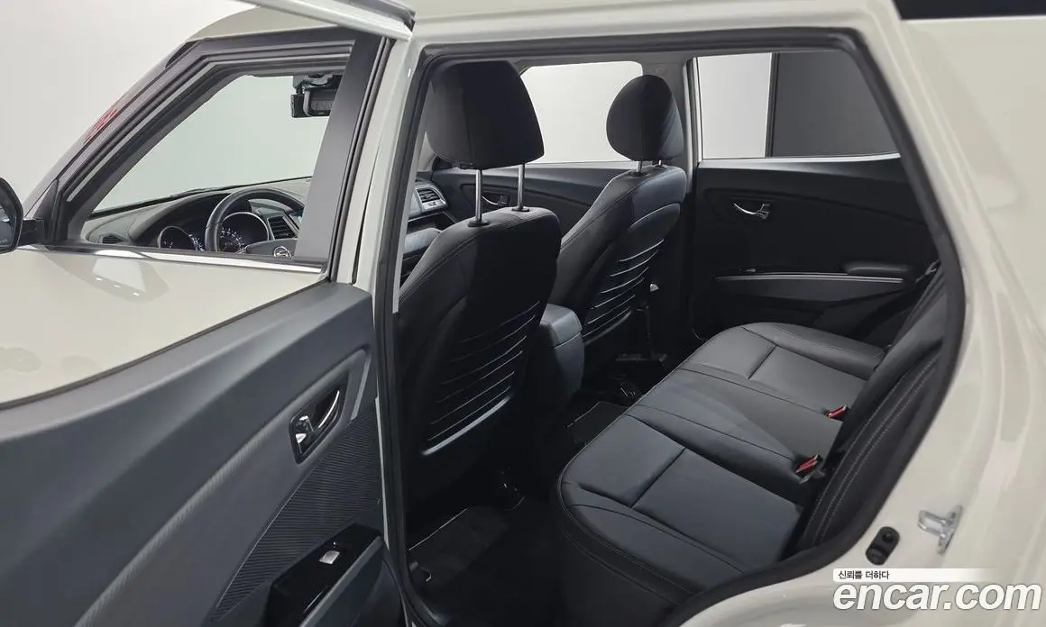 SsangYong TIBOLI 2018 1.6 автомат (гидро), фото 18