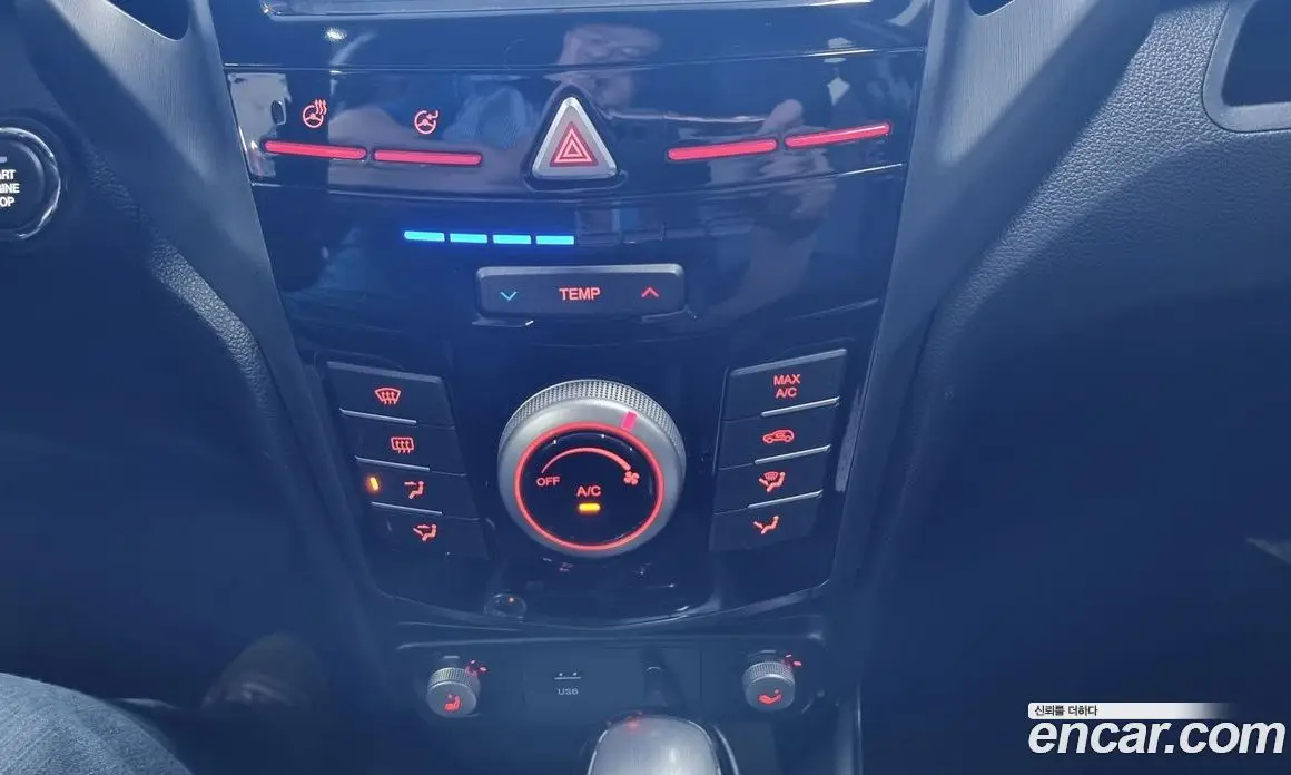 SsangYong TIBOLI 2018 1.6 автомат (гидро), фото 15