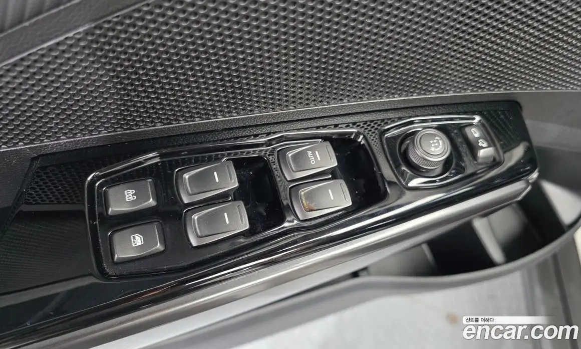 SsangYong TIBOLI 2019 1.5 автомат (гидро), фото 14