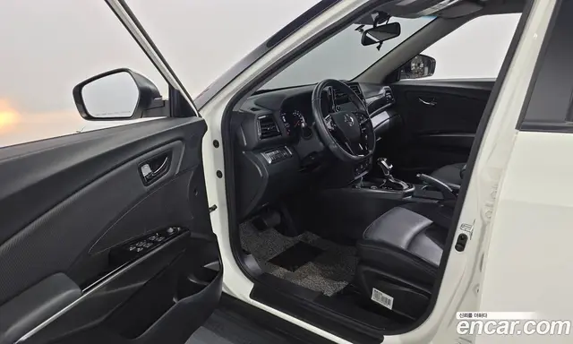 SsangYong TIBOLI 2019 1.5 автомат (гидро), миниатюра 10