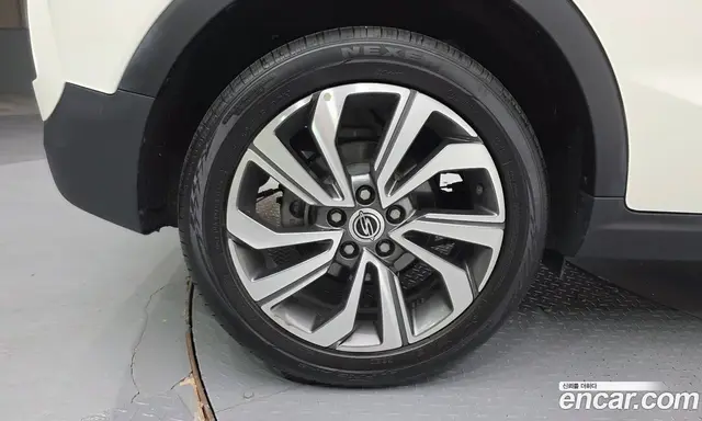 SsangYong TIBOLI 2021 1.5 автомат (гидро), миниатюра 5