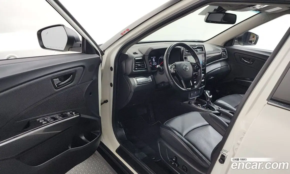 SsangYong TIBOLI 2022 1.5 автомат (гидро), фото 13
