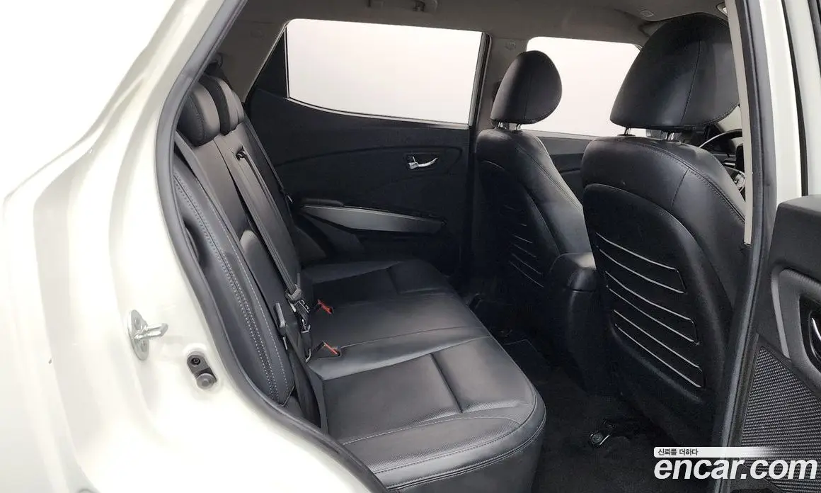 SsangYong TIBOLI 2022 1.5 автомат (гидро), фото 17