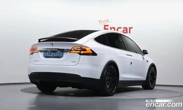 Tesla Model X 2018 0.3 автомат (гидро), миниатюра 2 Tesla Model X 2018 0.3 автомат (гидро), миниатюра 2