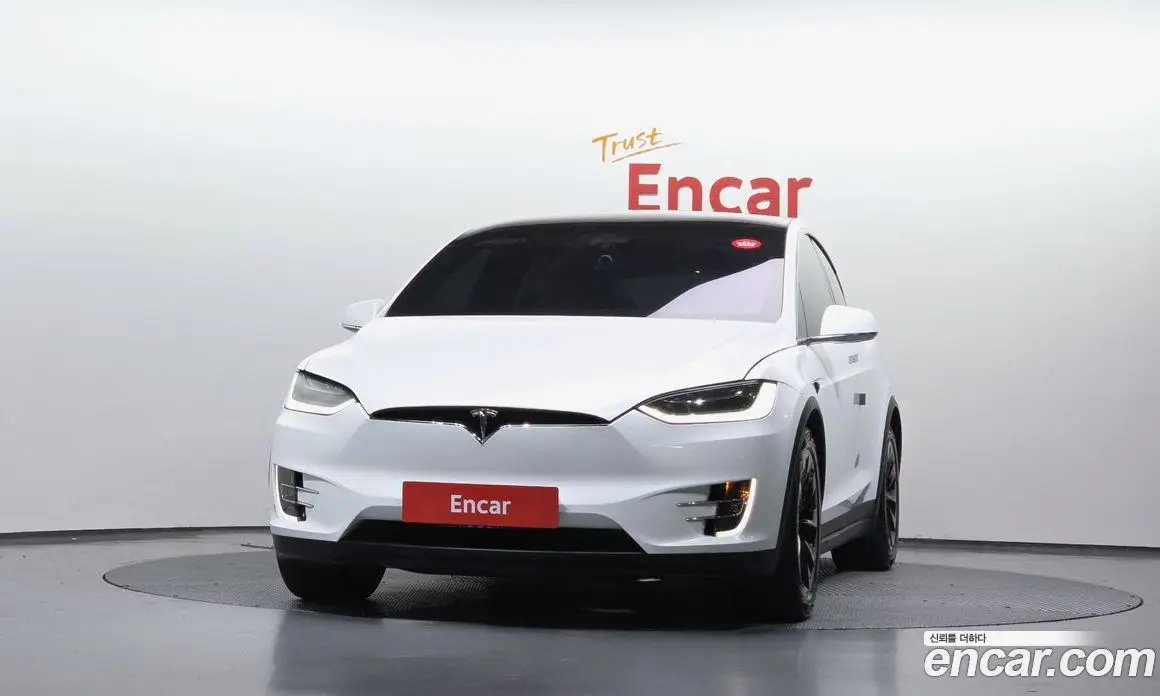 Tesla Model X 2018 0.3 автомат (гидро), фото 3 Tesla Model X 2018 0.3 автомат (гидро), фото 3