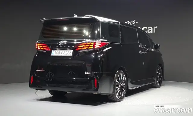 Toyota Alphard 2024 2.5 автомат (гидро), миниатюра 2 Toyota Alphard 2024 2.5 автомат (гидро), миниатюра 2