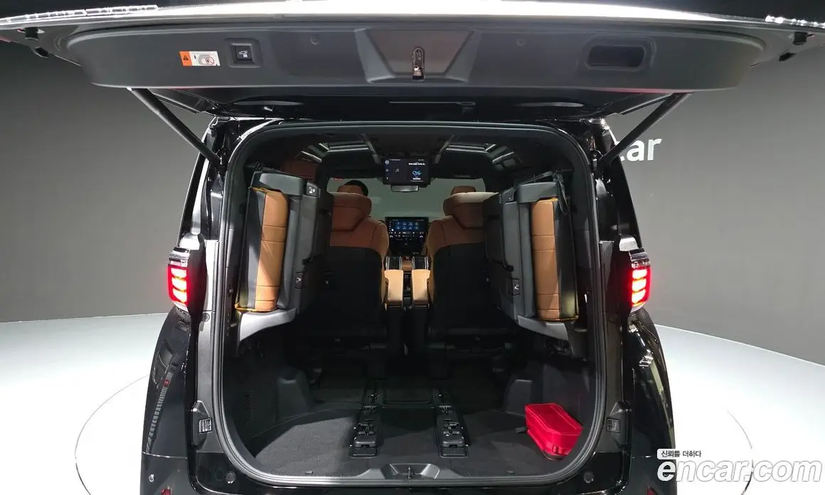 Toyota Alphard 2024 2.5 автомат (гидро), фото 26 Toyota Alphard 2024 2.5 автомат (гидро), фото 26