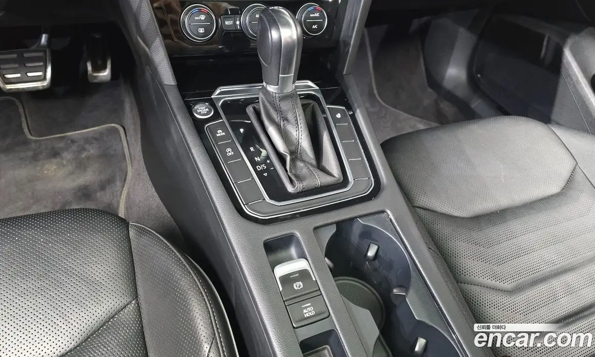 Volkswagen Arteon 2019 2.0 автомат (гидро), фото 12