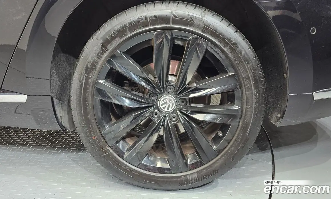 Volkswagen Arteon 2019 2.0 автомат (гидро), фото 7