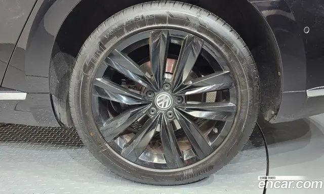 Volkswagen Arteon 2019 2.0 автомат (гидро), миниатюра 7