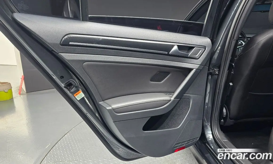 Volkswagen Golf 2014 2.0 автомат (гидро), фото 15