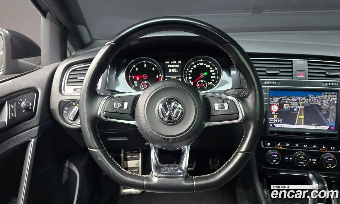 Volkswagen Golf 2014 2.0 автомат (гидро), фото 19
