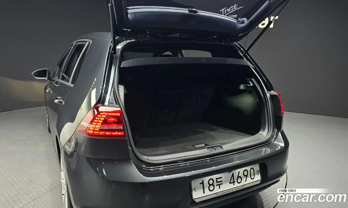 Volkswagen Golf 2014 2.0 автомат (гидро), фото 24