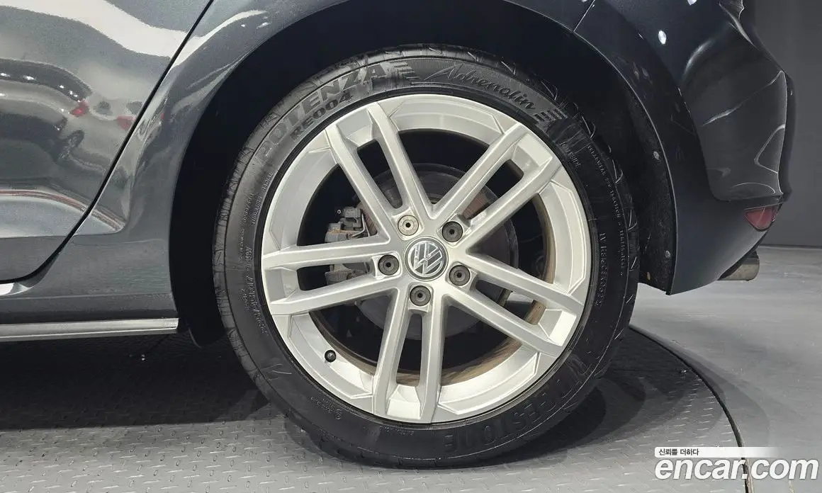 Volkswagen Golf 2014 2.0 автомат (гидро), фото 7