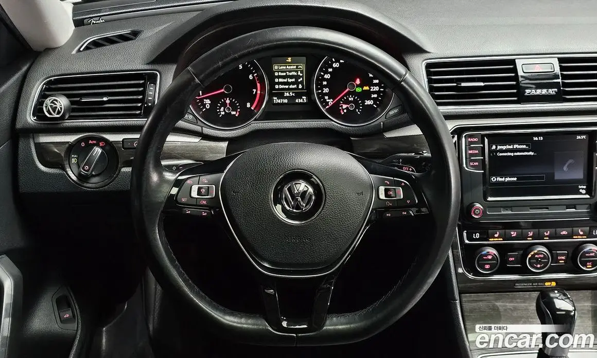 Volkswagen Passat 2018 2.0 автомат (гидро), фото 13