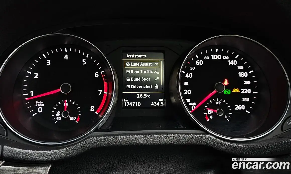 Volkswagen Passat 2018 2.0 автомат (гидро), фото 8