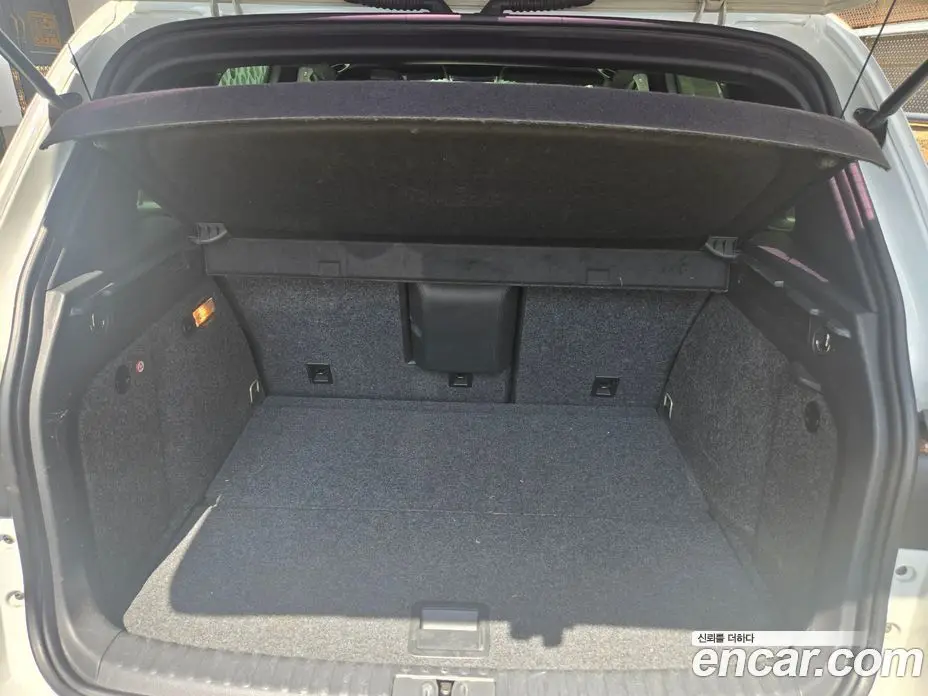 Volkswagen Tiguan 2014 2.0 автомат (гидро), фото 15