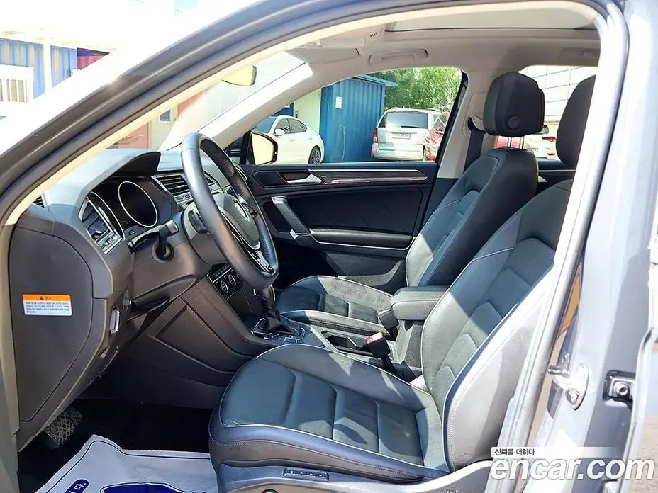 Volkswagen Tiguan 2019 2.0 автомат (гидро), фото 11