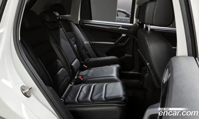 Volkswagen Tiguan 2020 2.0 автомат (гидро), миниатюра 11