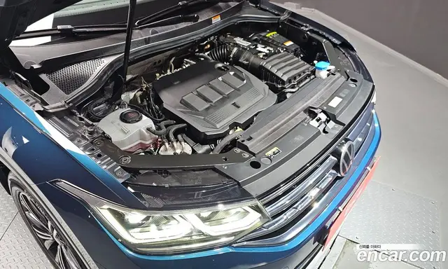 Volkswagen Tiguan 2021 2.0 автомат (гидро), миниатюра 6