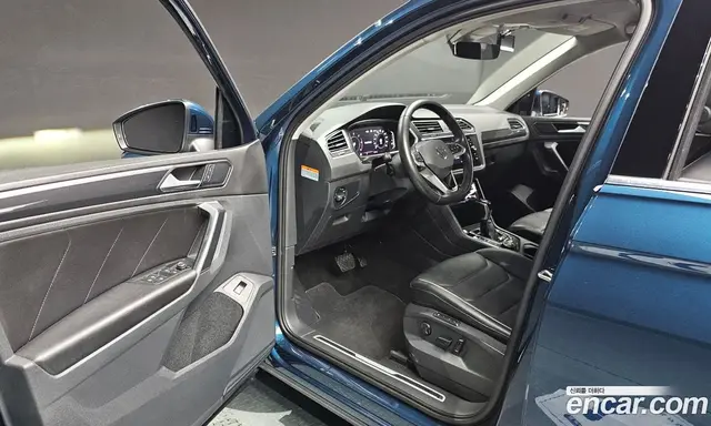 Volkswagen Tiguan 2021 2.0 автомат (гидро), миниатюра 10