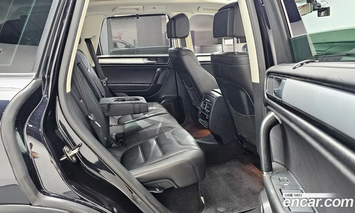 Volkswagen Touareg 2016 3.0 автомат (гидро), фото 11