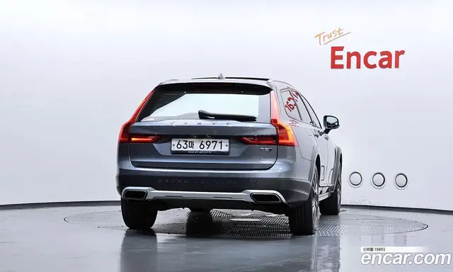 Volvo V90 2018 2.0 автомат (гидро), миниатюра 4