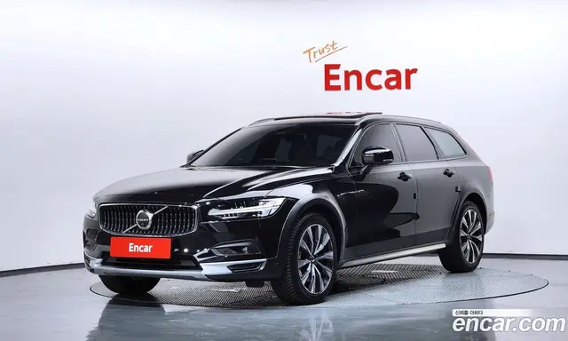 Volvo V90, 2024, 64 263 км