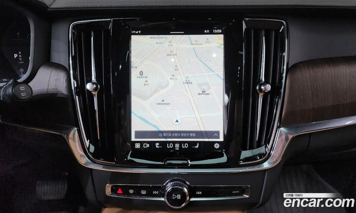 Volvo V90 2024 2.0 автомат (гидро), фото 14