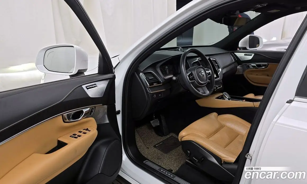 Volvo XC90 2021 2.0 автомат (гидро), фото 13