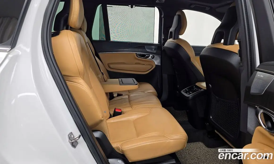 Volvo XC90 2021 2.0 автомат (гидро), фото 18