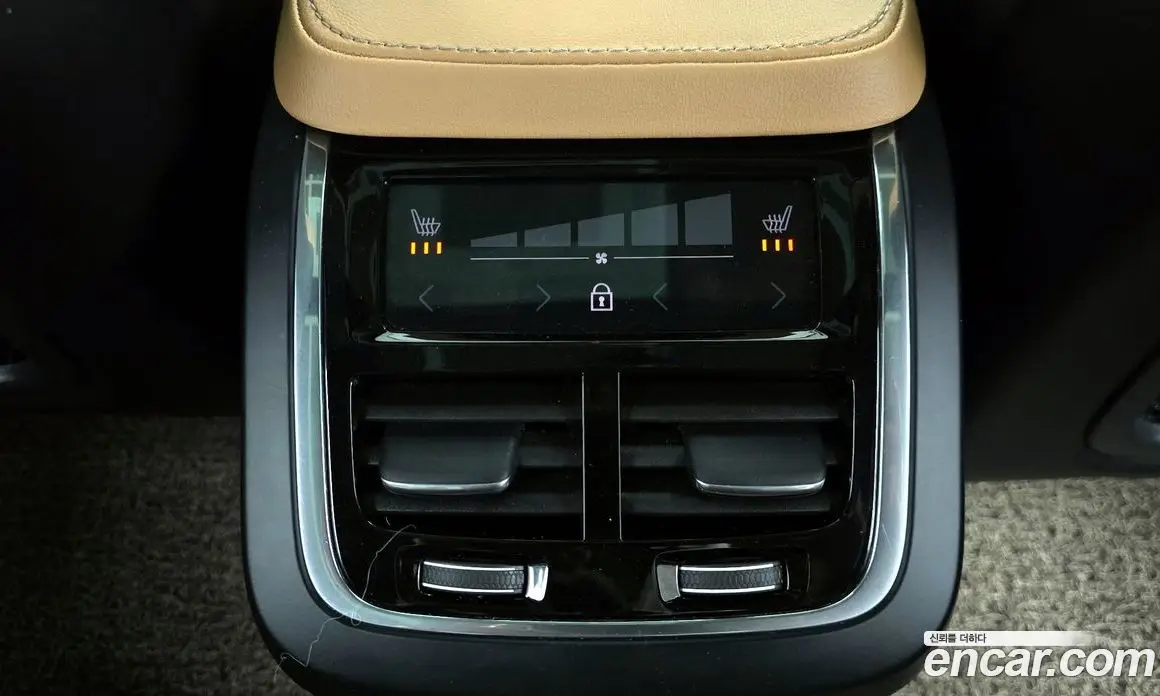 Volvo XC90 2021 2.0 автомат (гидро), фото 24