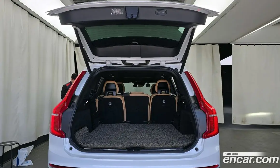 Volvo XC90 2021 2.0 автомат (гидро), фото 26