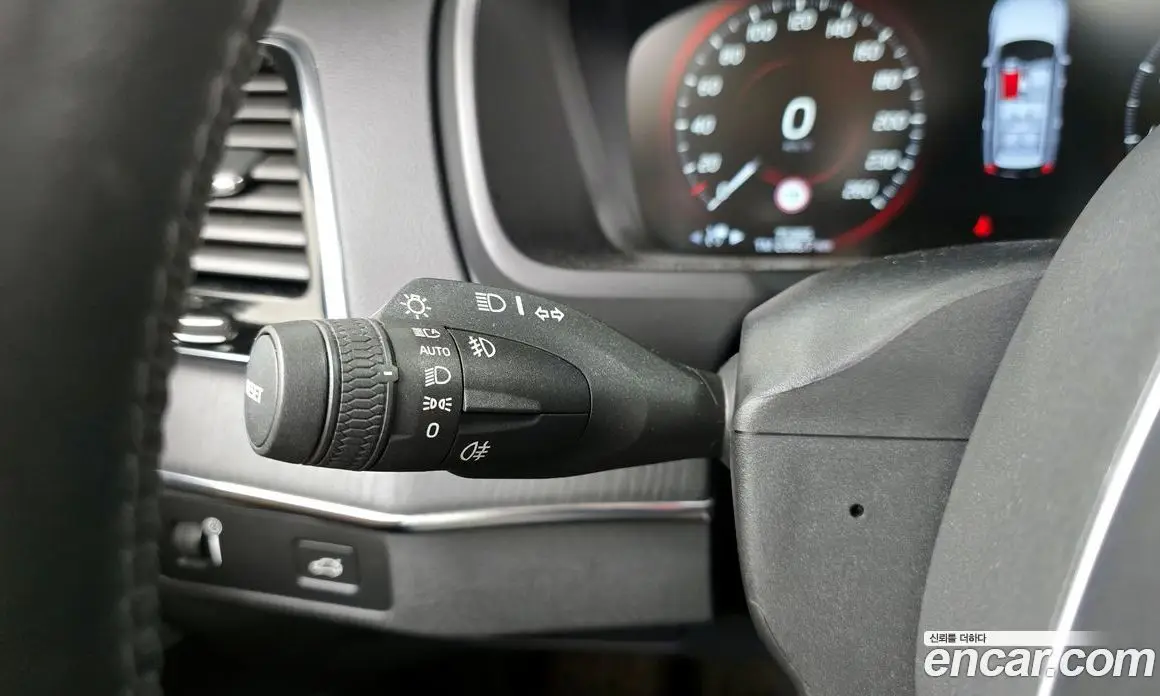 Volvo XC90 2021 2.0 автомат (гидро), фото 28