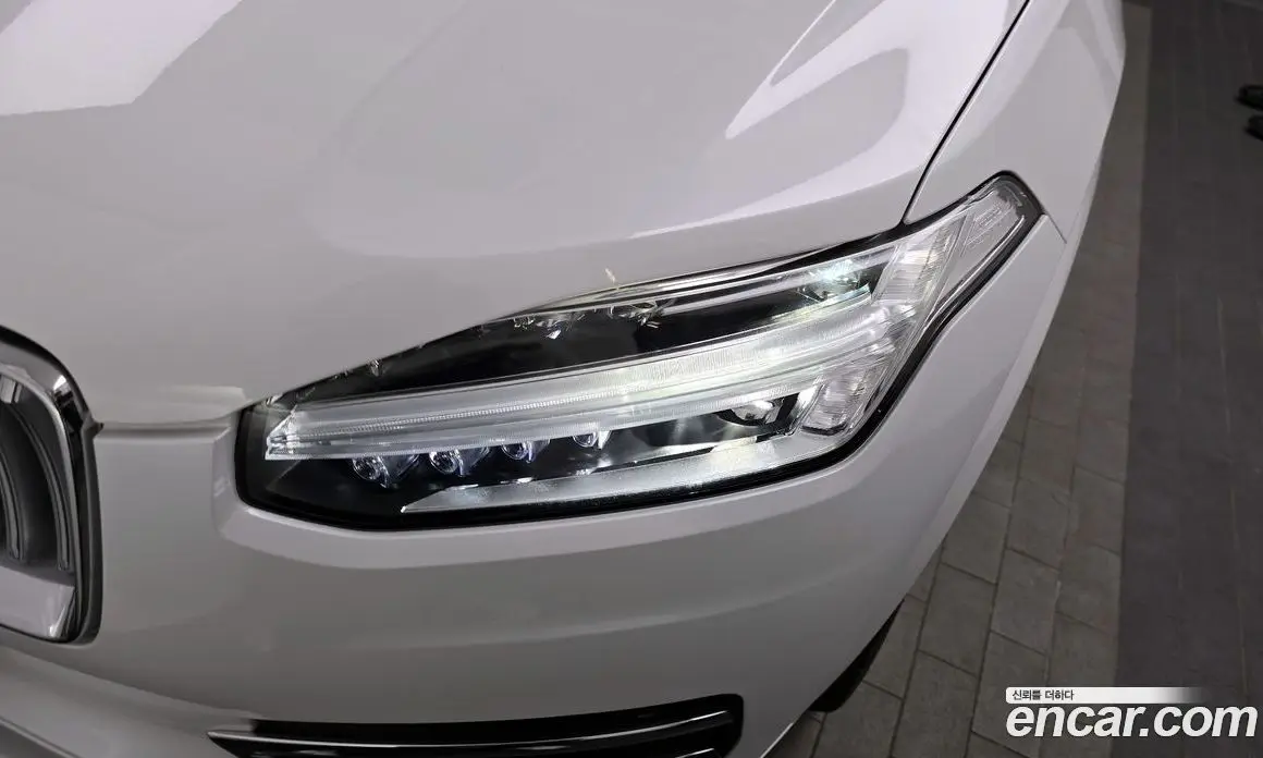 Volvo XC90 2021 2.0 автомат (гидро), фото 8