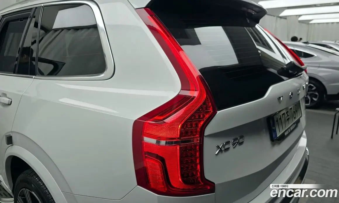 Volvo XC90 2021 2.0 автомат (гидро), фото 9