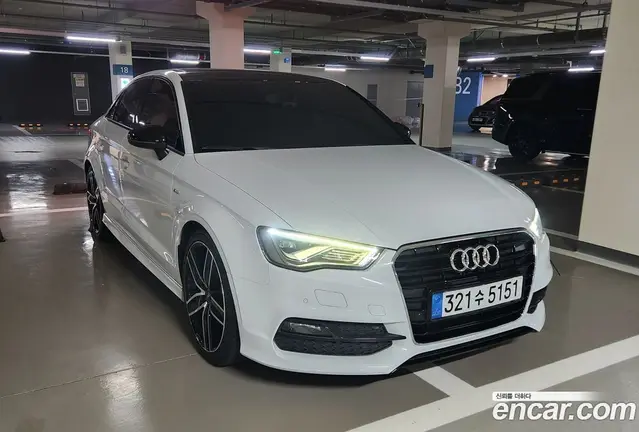 Audi A3 2015 2.0 автомат (гидро), миниатюра 3