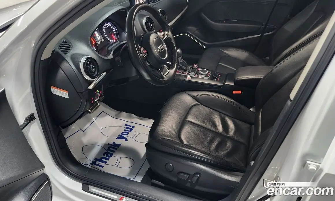 Audi A3 2015 2.0 автомат (гидро), фото 9