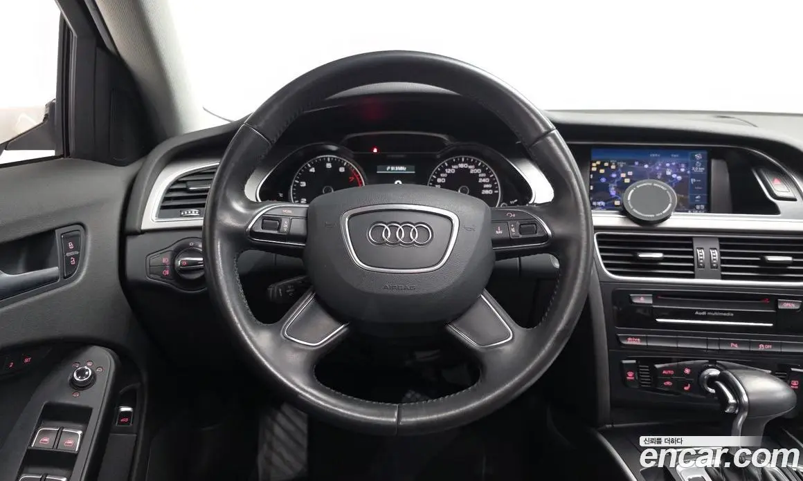 Audi A4 2014 2.0 автомат (гидро), фото 12