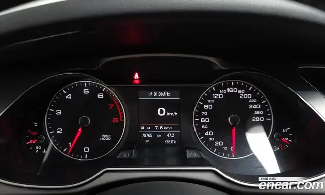Audi A4 2014 2.0 автомат (гидро), миниатюра 8