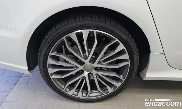 Audi A6 2016 3.0 автомат (гидро), миниатюра 5