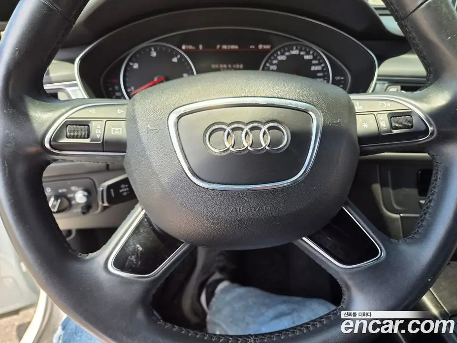 Audi A6 2018 2.0 автомат (гидро), фото 10