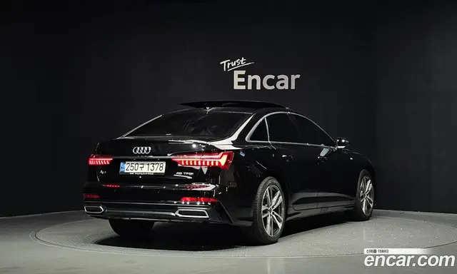 Audi A6 2021 2.0 автомат (гидро), миниатюра 2