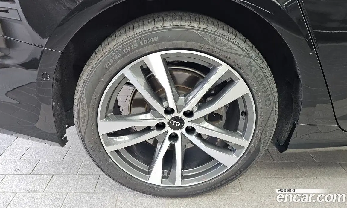 Audi A6 2021 2.0 автомат (гидро), фото 5