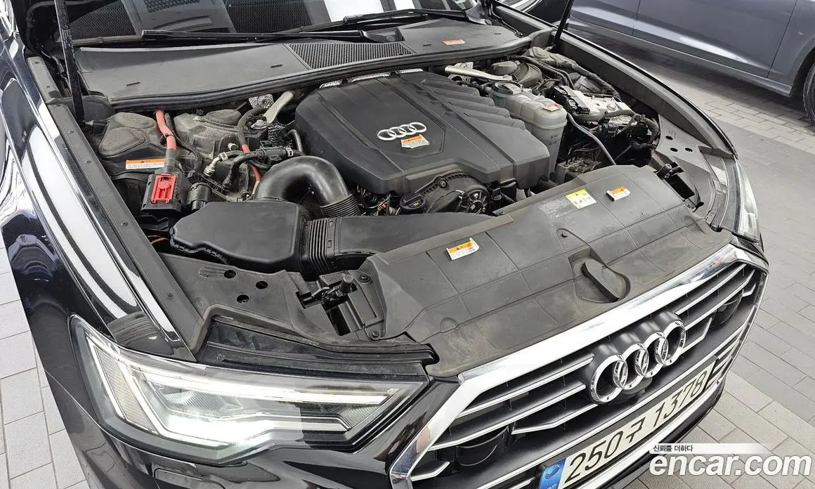 Audi A6 2021 2.0 автомат (гидро), фото 6